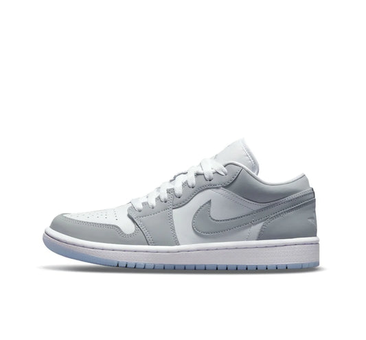 Air Jordan 1 Low Women's Shoes